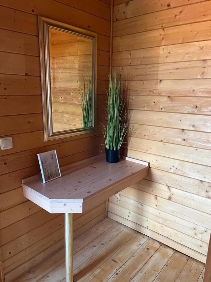 Js Feriendomizile Haus Sonnenschein Bettwaesche Handtuecher Inkl Хаселфелде Екстериор снимка