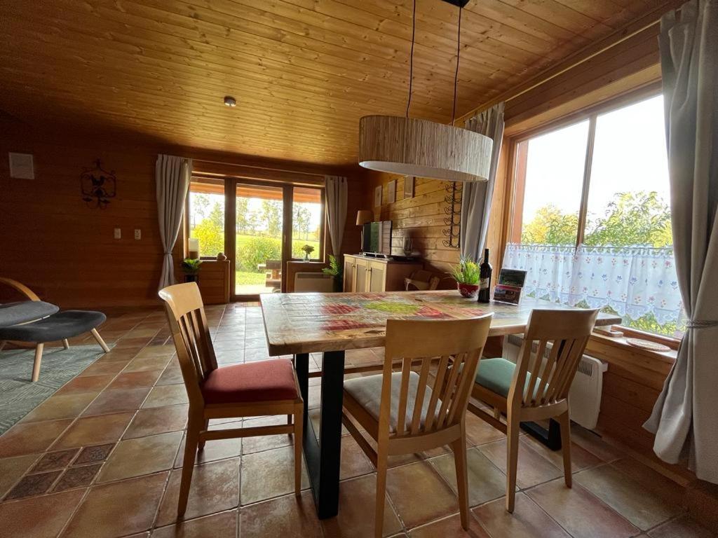 Js Feriendomizile Haus Sonnenschein Bettwaesche Handtuecher Inkl Хаселфелде Екстериор снимка
