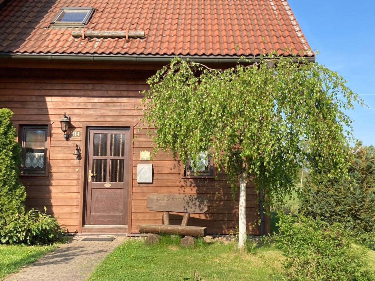 Js Feriendomizile Haus Sonnenschein Bettwaesche Handtuecher Inkl Хаселфелде Екстериор снимка